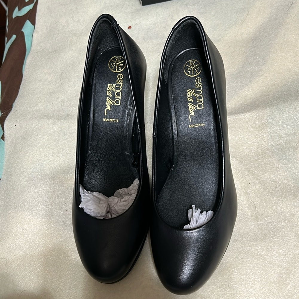Esmara Black Pumps, Size 7, NIB